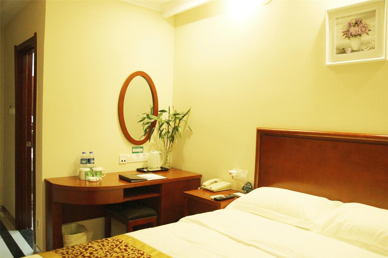 Greentree Inn Hotel Jianhe Subway Station North Palace Taiyuan Exterior photo